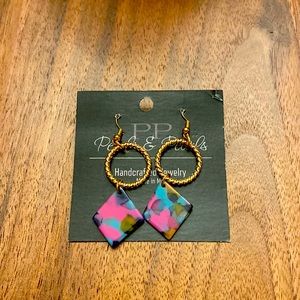 NWT! Boutique Dangle Earrings